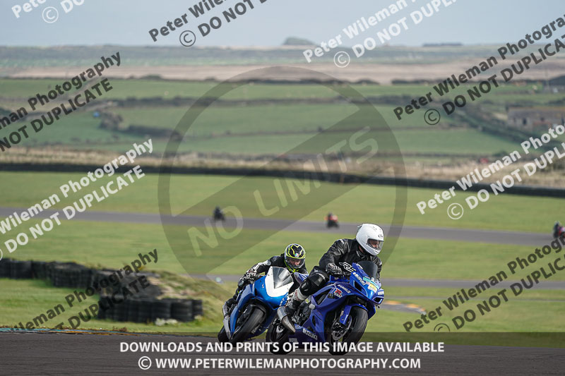 anglesey no limits trackday;anglesey photographs;anglesey trackday photographs;enduro digital images;event digital images;eventdigitalimages;no limits trackdays;peter wileman photography;racing digital images;trac mon;trackday digital images;trackday photos;ty croes